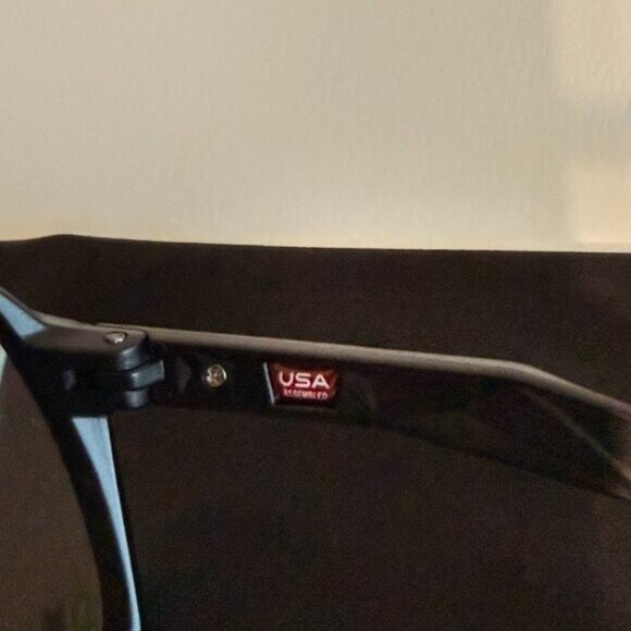 OO9406 Oakley SUTRO Matte Black Frame - Picture 7 of 7